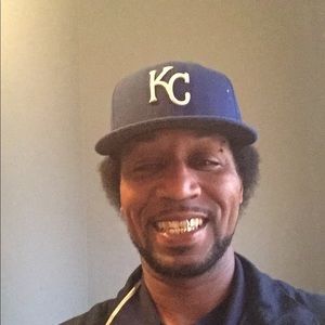 Meet your Posher, Lonnie